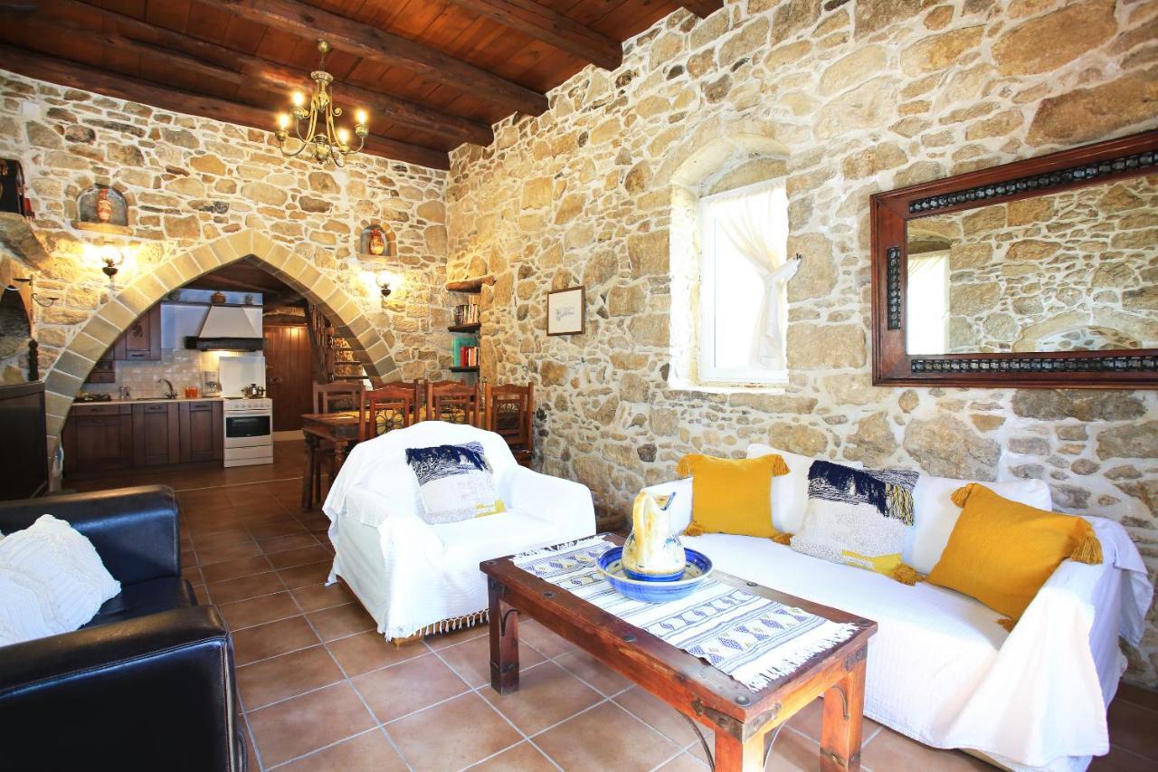 Villa Radamanthis Sívas Exterior photo
